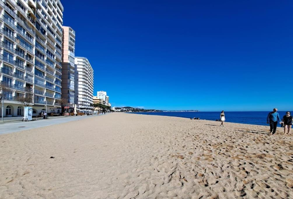 Apartamento A 50 Metros De La Playa. Platja d'Aro Exterior photo